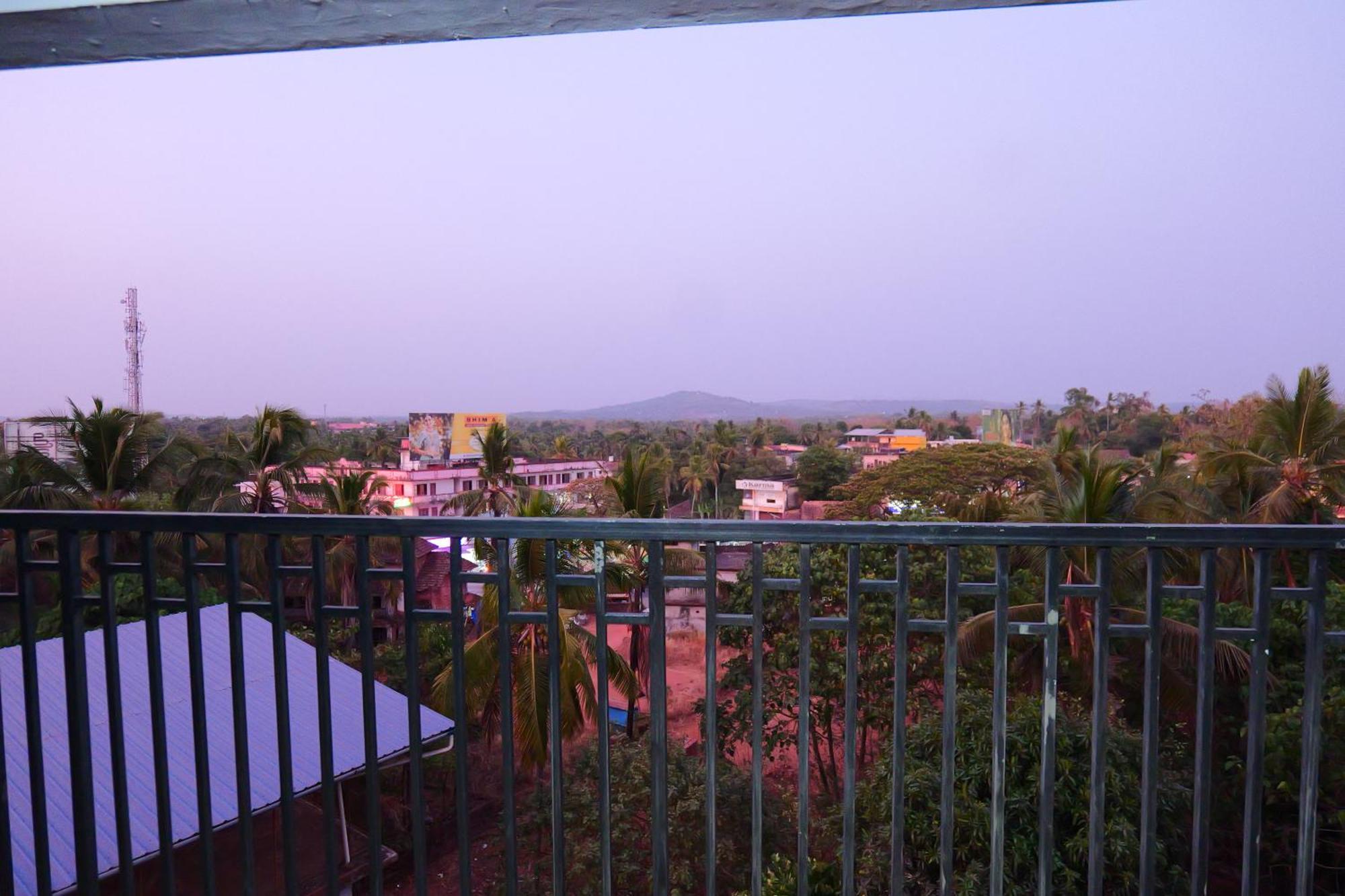 Hotel Classico International Kannangad Exterior foto